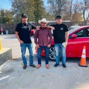 Meet your Posher, Delmar